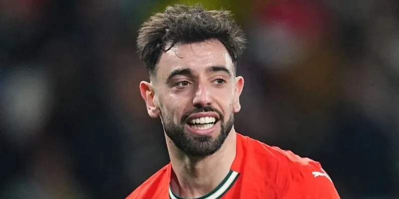 Phân tích về tuyên bố Bruno chọn Messi là GOAT